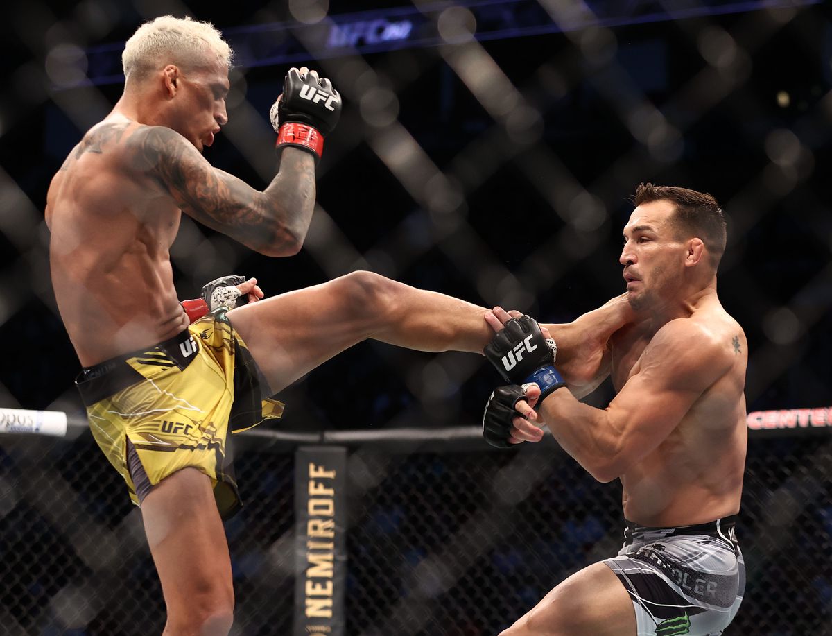 Charles Oliveira - Michael Chandler - UFC 262 - 16.05.2021