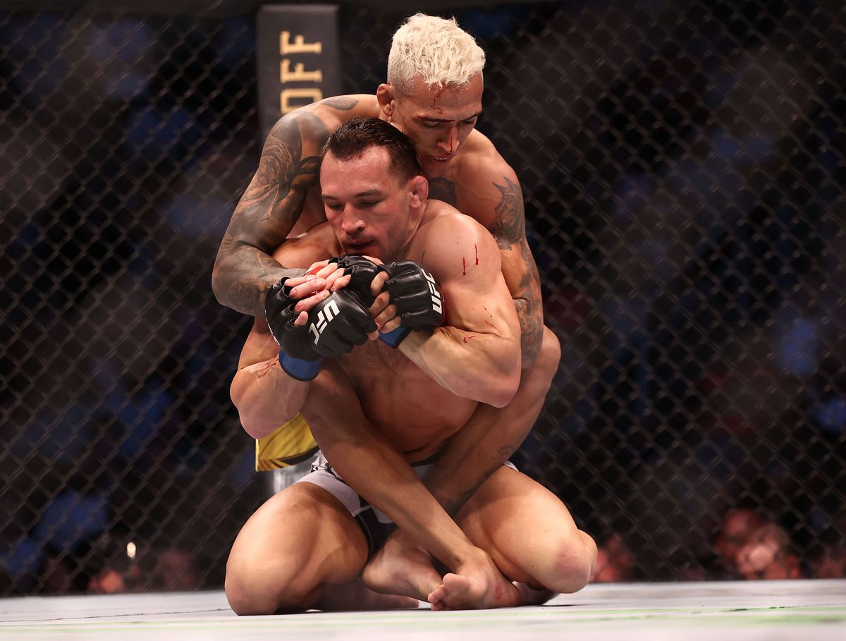 Charles Oliveira - Michael Chandler - UFC 262 - 16.05.2021