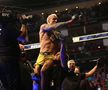 Charles Oliveira, noul campion din UFC! KO violent în meciul cu Chandler pentru centura eliberată de Nurmagomedov