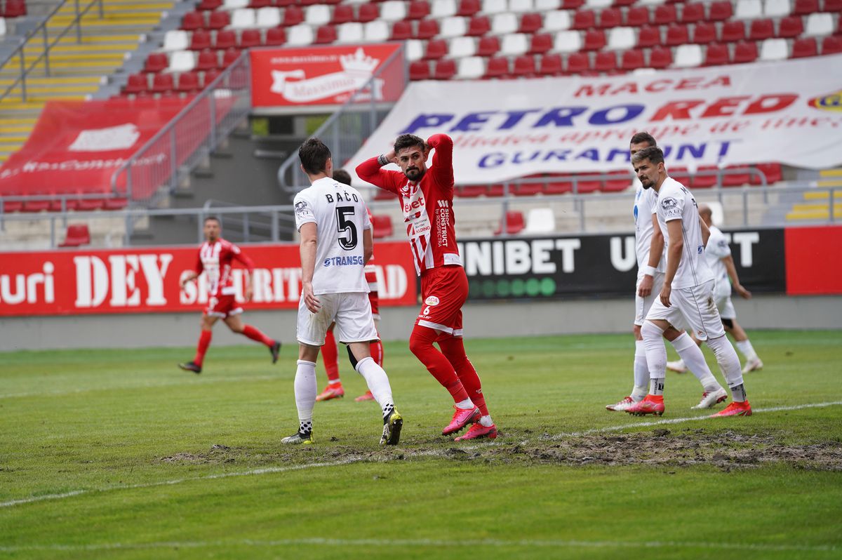 UTA  - Gaz Metan Mediaș 1-0 » Arădenii au scăpat de grijile retrogradării! Clasamentul actualizat