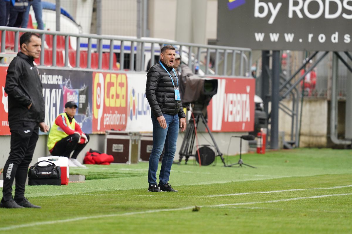 UTA  - Gaz Metan Mediaș 1-0 » Arădenii au scăpat de grijile retrogradării! Clasamentul actualizat