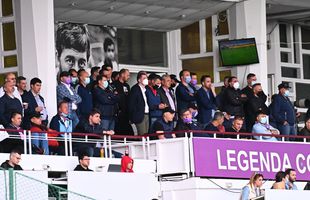 Sfidare la „oficială” » Imaginea zilei în Liga 1, la FC Argeș - Dinamo. Ce făceau fanii „câinilor” în acest timp