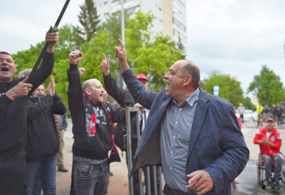 Imagini tari înainte de Sepsi - FCSB: patron-lider de galerie!