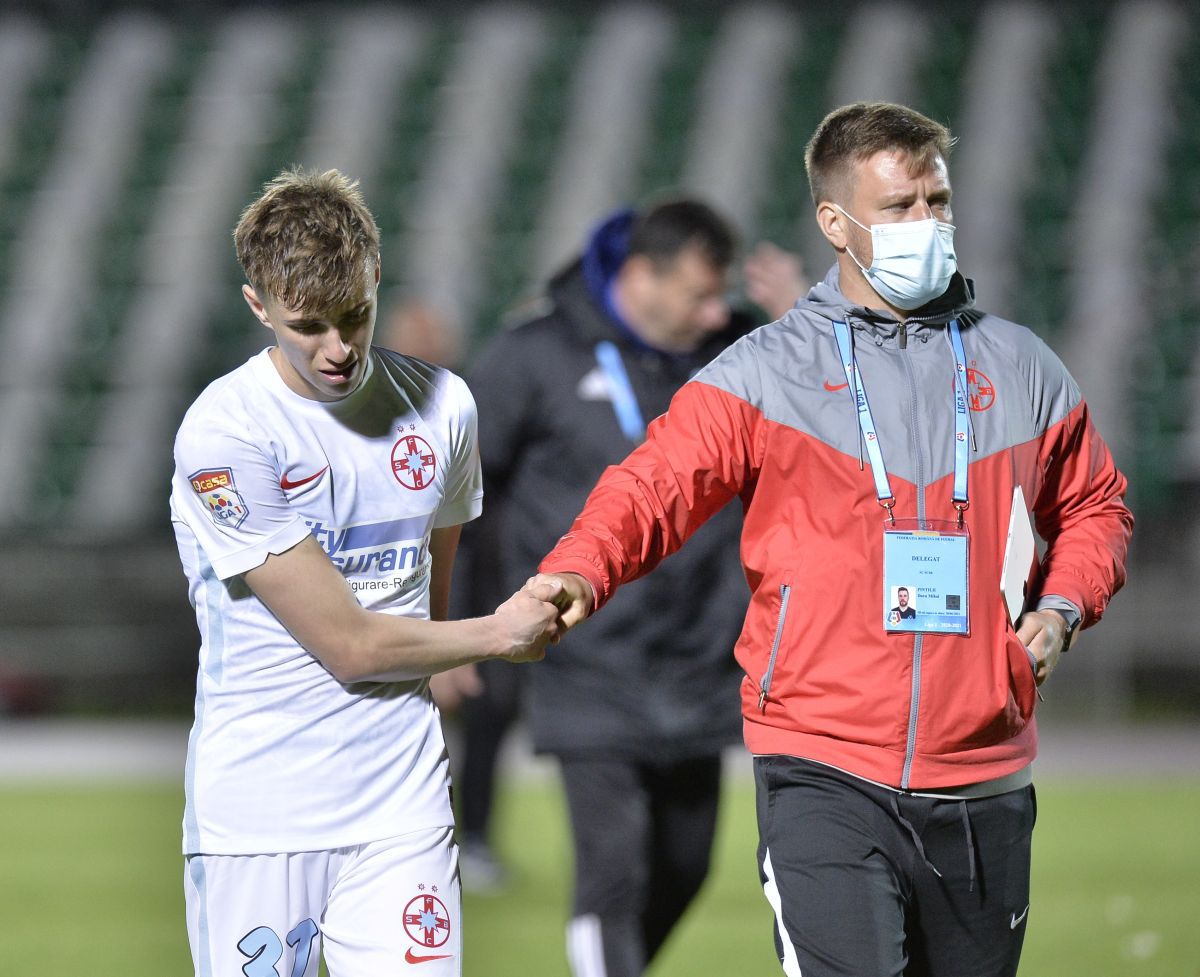 Situația lui Toni Petrea la FCSB, ironizată: „Secunzii nu se schimbă!”