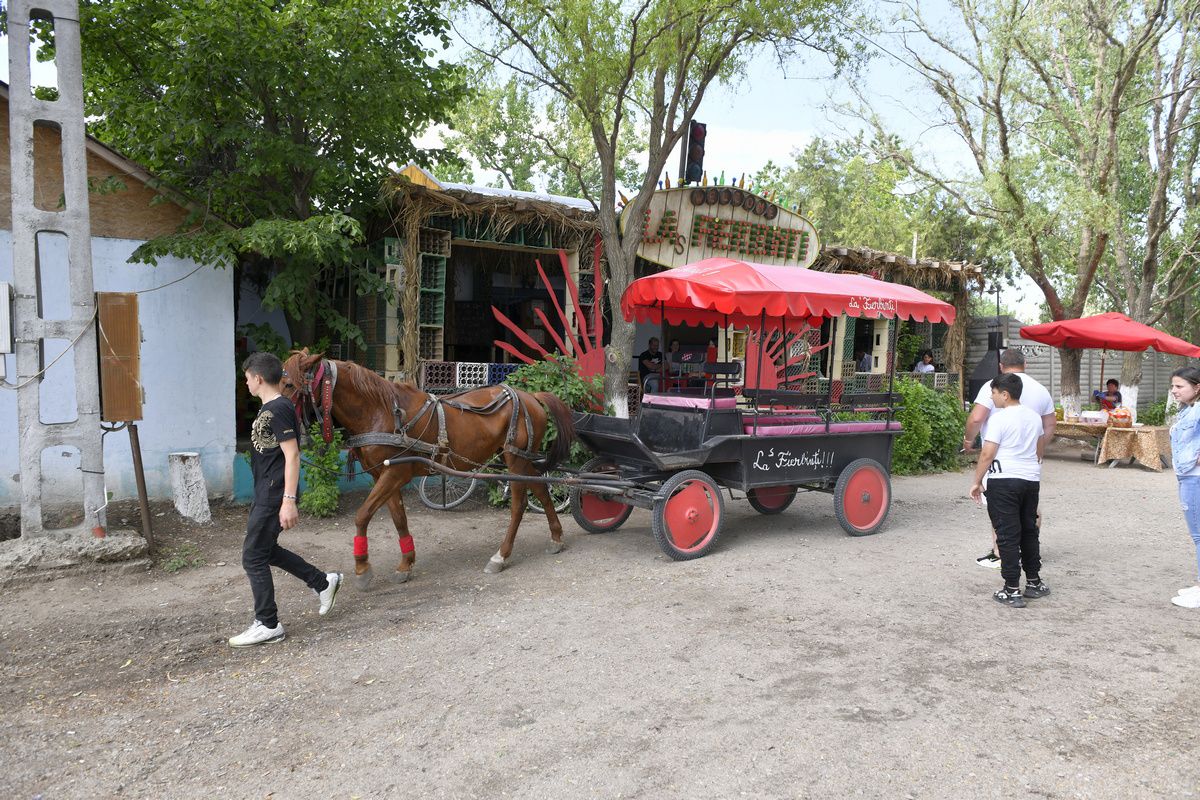„Bă, ești nebun?!” » Las Fierbinți, fotbal între mici și „Barul lui Bobiță”! GSP a asistat la marele derby dintre Fulgerul Fierbinți și Dridu: „Suntem ca Bilbao, numai fierbințeni”