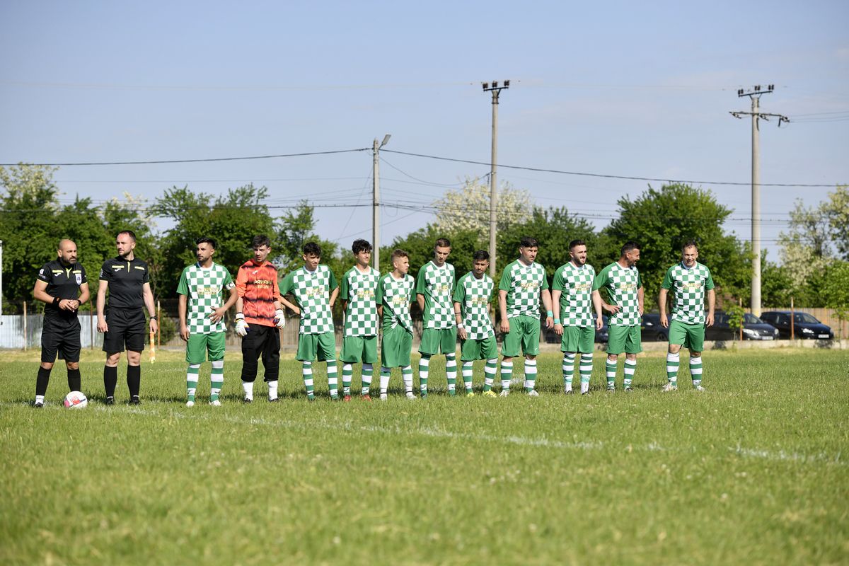 „Bă, ești nebun?!” » Las Fierbinți, fotbal între mici și „Barul lui Bobiță”! GSP a asistat la marele derby dintre Fulgerul Fierbinți și Dridu: „Suntem ca Bilbao, numai fierbințeni”