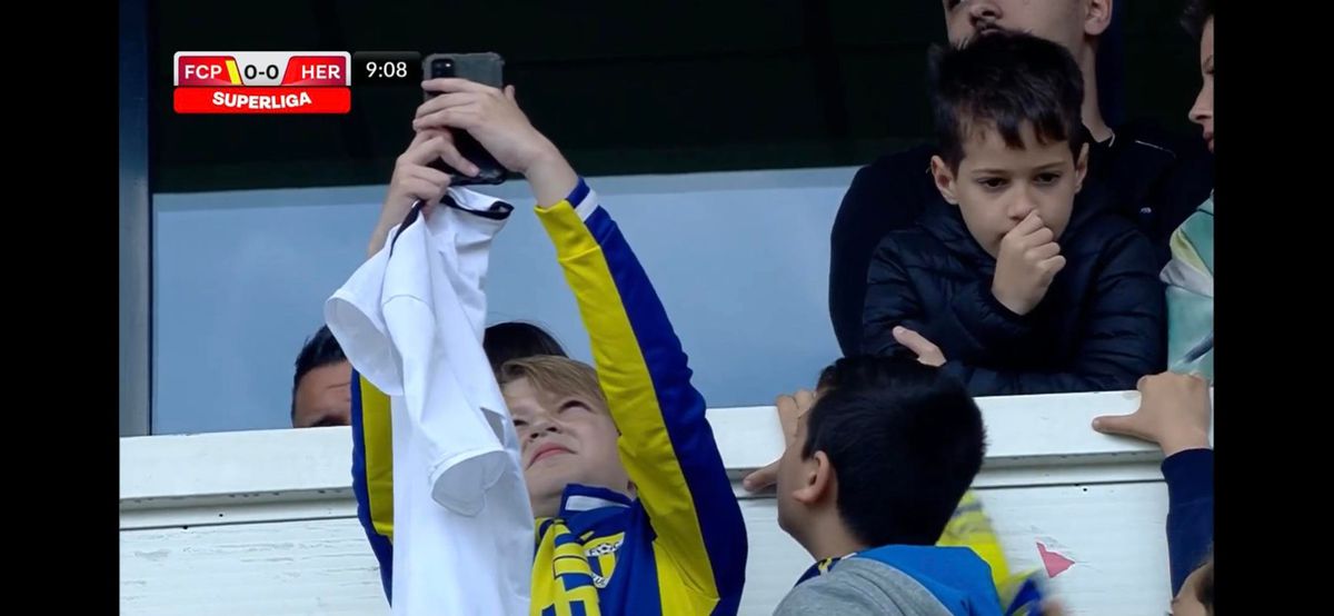 Detalii explozive de la Petrolul: Constantin Budescu i-a dat cu flit antrenorului Florin Pîrvu!