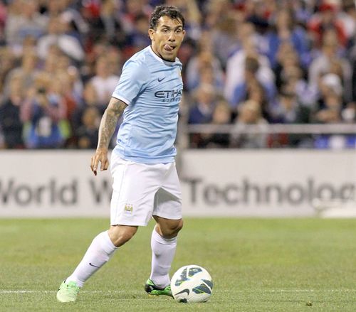 Carlos Tevez, în tricoul lui Manchester City