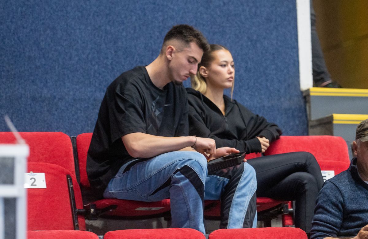 Unde au fost surprinși astăzi Andrei Vlad și iubita lui, Nicole