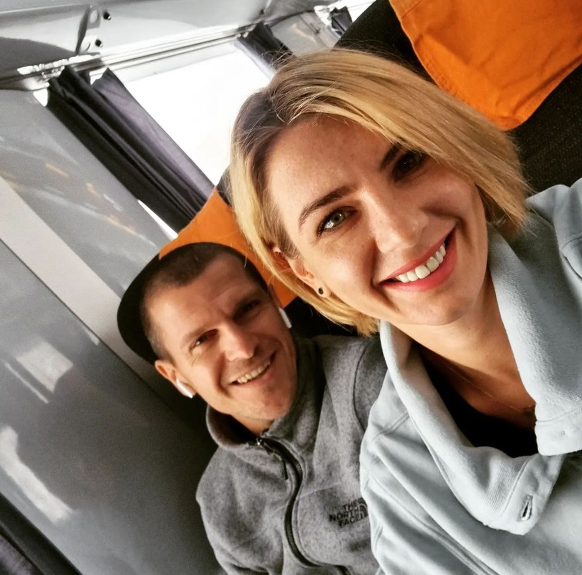 Soția lui Bourceanu, puternic afectată: „Spune că e bătaie de stradă. Mi-am rupt mâna, mi-am spart capul”