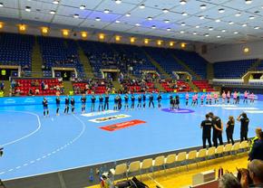 CSM București se încoronează ACUM campioană în „Liga Florilor” » Atmosferă dezolantă la sărbătoarea „tigroaicelor”