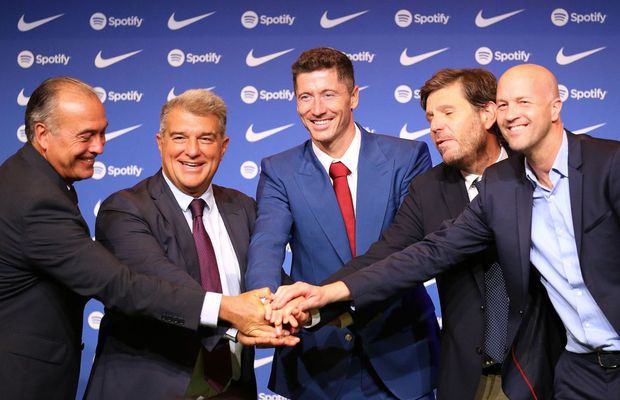 Barcelona se destramă: alt nume important părăsește clubul! Al doilea în această lună