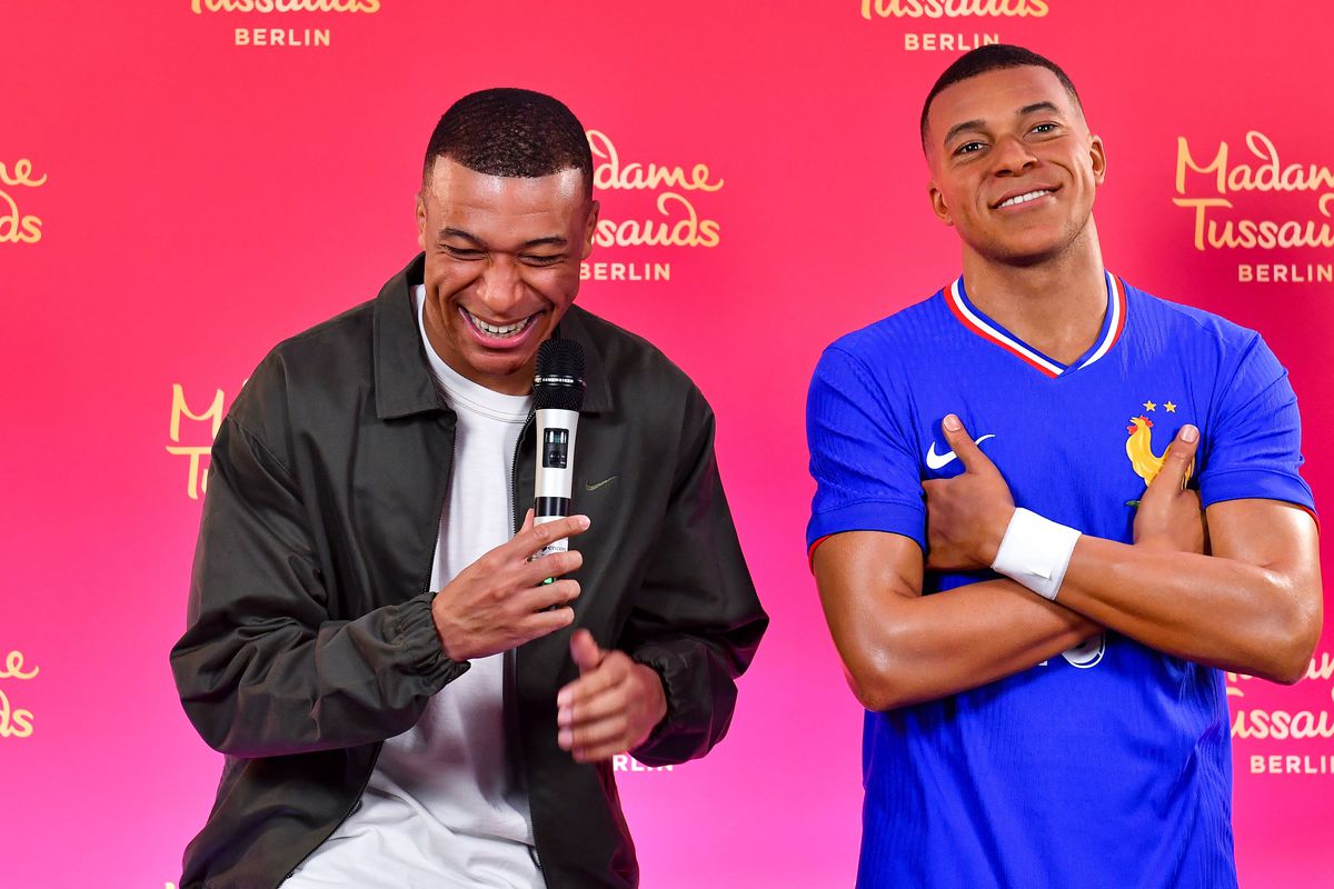 Kylian Mbappe și-a întâlnit „sosia”. Imagini fabuloase!