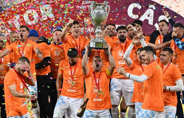 „Incredibil!” » Cu ce buget a făcut minuni Corvinul Hunedoara: „Vă spun în premieră suma exactă”