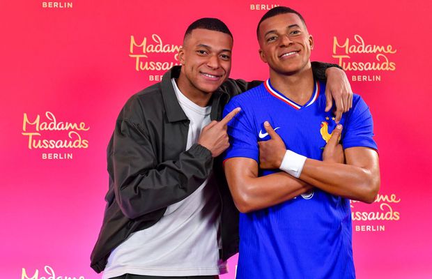 Kylian Mbappe și-a întâlnit „sosia”. Imagini fabuloase!
