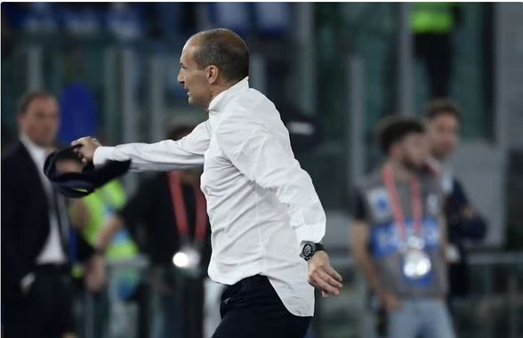 Scandal imens la finala Juventus - Atalanta! Antrenorul s-a dezbrăcat, a atacat arbitrul și a fost scăpat din brațe de jucători! „O să-ți smulg urechile. O să vin și o să te pocnesc în față!”