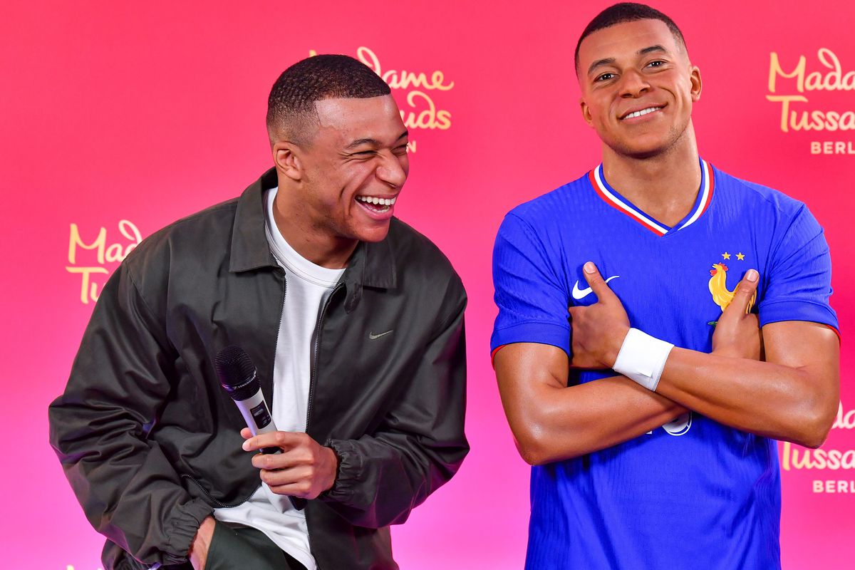 Kylian Mbappe și-a întâlnit „sosia”. Imagini fabuloase!