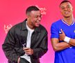 Kylian Mbappe și statuia lui de ceară / Foto: GettyImages