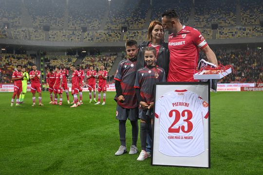 Momente speciale pentru Răzvan Patriche, la ultimul meci la Dinamo/ foto: Marius Mărgărit
