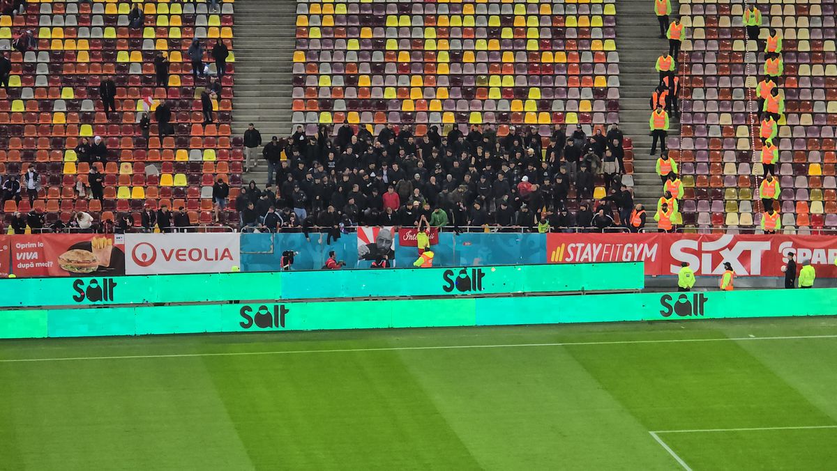 Momente emoționante la meciul de retragere a lui Răzvan Patriche: schimbat într-un minut simbolic, interviu pe transmisiunea live și tur de onoare