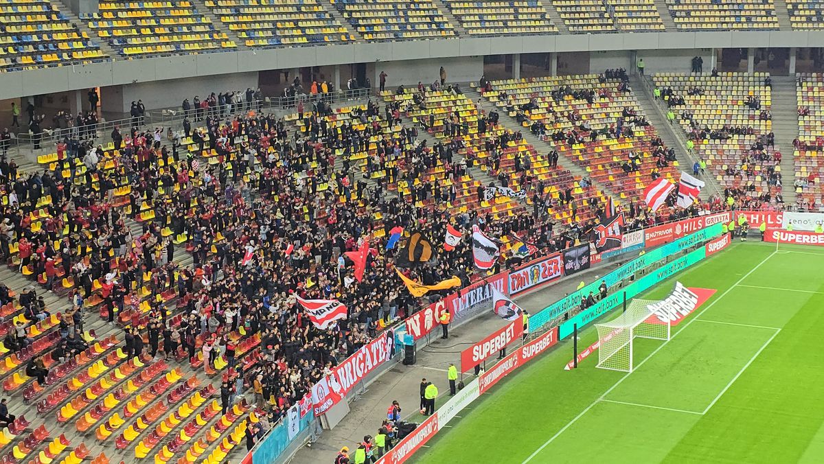 Fanii lui Dinamo, mesaj special pentru Zeljko Kopic » Ce au adus pe Arena Națională