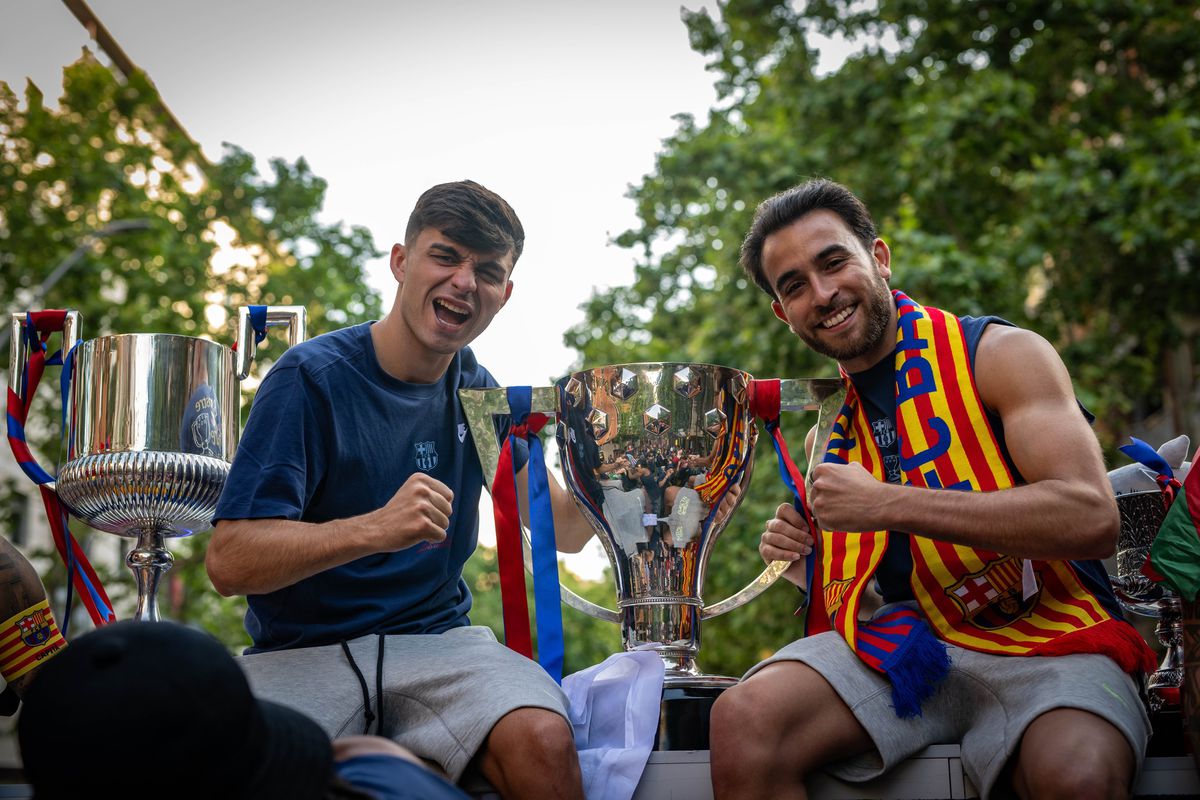 Imagini de la petrecerea de titlu a celor de la FC Barcelona