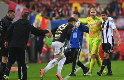 Premieră la Dinamo - U Cluj! A debutat primul jucător născut în 2009