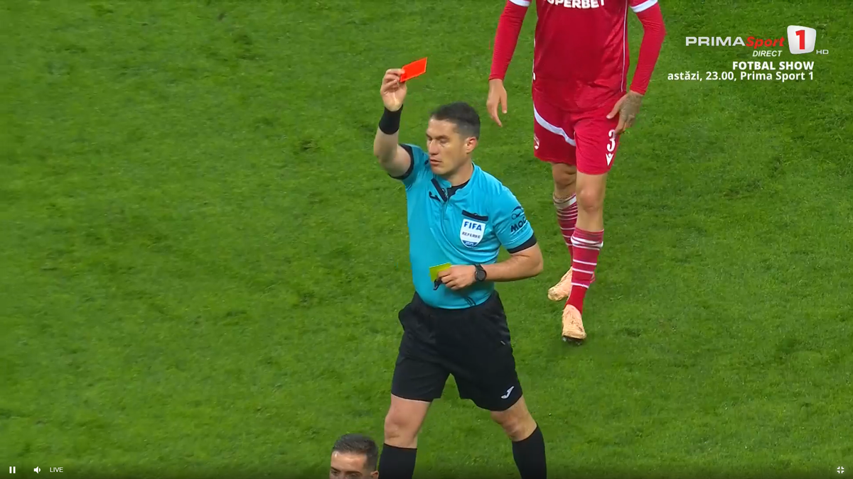 Alex Chipciu, gesturi uluitoare în Dinamo - U Cluj » S-a tăvălit în fața lui Istvan Kovacs, apoi a fost eliminat