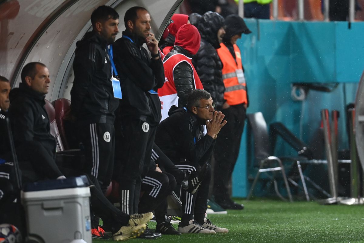 Dinamo intră la negocieri pentru 3 jucători din Superliga! Transferurile dorite de Kopic: unul este și în vederile lui Mircea Lucescu