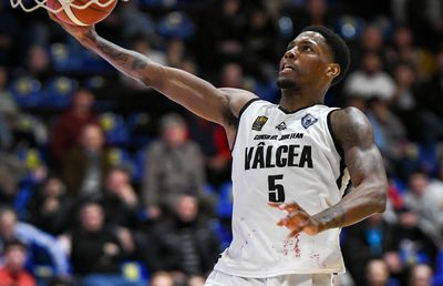 Șoc în baschetul românesc! Cel mai bun jucător al Ligii Naționale a fost testat pozitiv la o substanță interzisă » Carmen Tocală: „Nu putem să îl suspendăm”