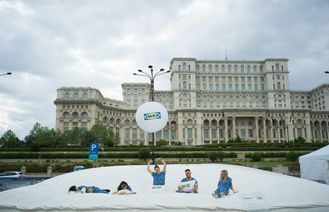 Somnul de calitate urcă pe podium: IKEA a adus o zonă de relaxare inedită la linia de sosire a OMV Petrom Bucharest Half Marathon