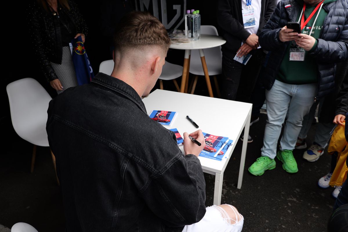 „La ora 18:30 să fie pe stadion” » Ștefan Târnovanu, spoiler din interiorul echipei înaintea sărbătorii de titlu de la FCSB