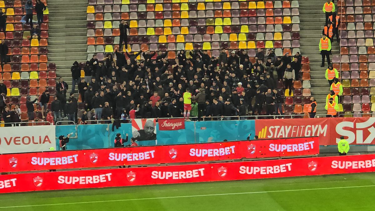 Momente emoționante la meciul de retragere a lui Răzvan Patriche: schimbat într-un minut simbolic, interviu pe transmisiunea live și tur de onoare