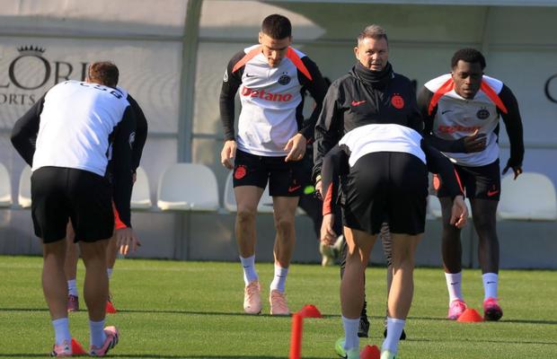 Thomas Neubert a spus-o în direct: „Fac pariu că el vine antrenor la FCSB”