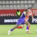 Tidiane Keita și Cătălin Cîrjan, Dinamo - CFR Cluj // foto: Cristi Preda (GSP)