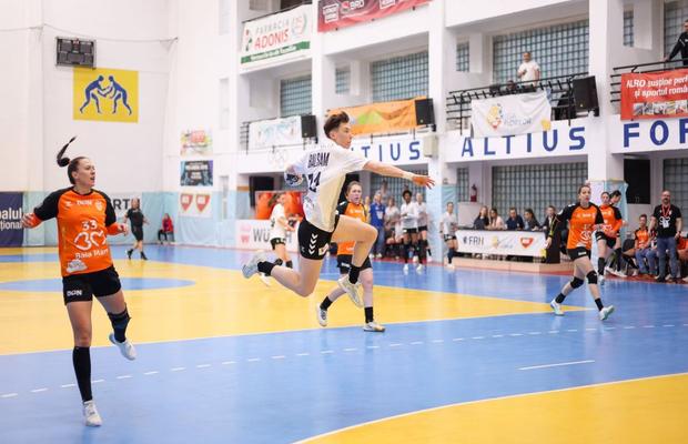 Rezultate spectaculoase în penultima etapă a Ligii Florilor: ultima rundă va aduce un derby pentru calificarea în cupele europene