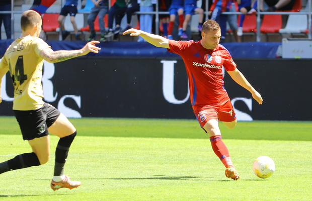 Adrian Popa nu s-a ferit să vorbească despre problemele de la Steaua: „Aproape toți sunt la final de contract”