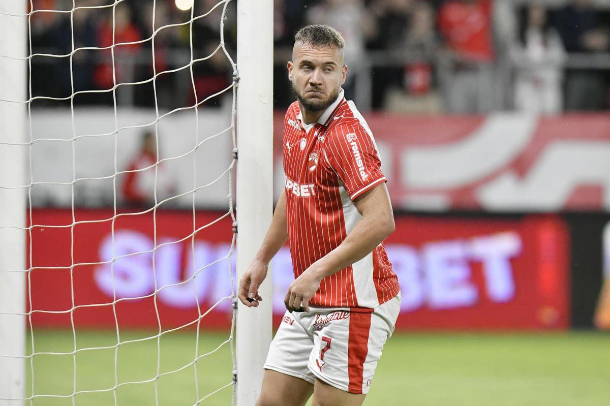 Ce s-a întâmplat imediat după Dinamo - CFR » Inamicul fanilor dinamoviști + Scandări rasiste la adresa lui Pancu