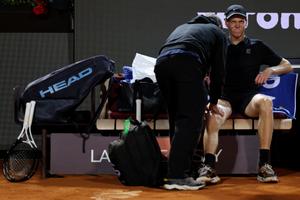 Imaginile cu Jannik Sinner din semifinala de la Roma, explicate de Flavia Pennetta: „Părea că trece printr-o criză de anxietate”