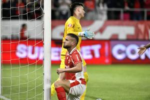 Dinamo - CFR Cluj, pentru locul 3 în Superligă » Pușcaș, aproape de un nou gol!