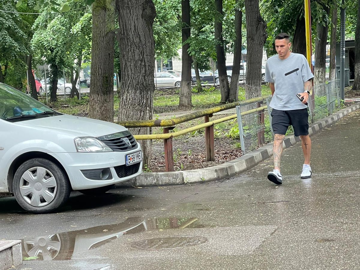 Vin și vești bune pentru Dinamo! Unul dintre cei mai importanți jucători ar putea continua la echipă: „Zilele viitoare mă decid”