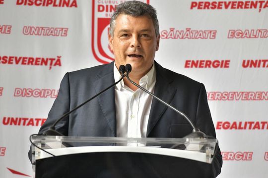 Xavier Pascual (53 de ani), antrenorul care duminică, la Koln, a câștigat pentru a treia oară Liga Campionilor cu Barcelona, a fost prezentat în această seară la Dinamo!