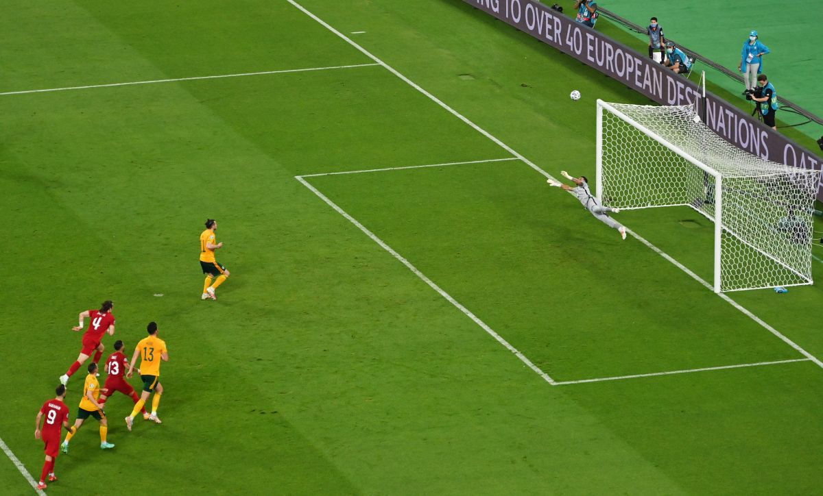 Gareth Bale, primul din istorie! » De ce UEFA l-a ales omul meciului în Turcia - Țara Galilor, deși n-a înscris și a ratat un penalty