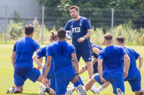 Adrian Mutu s-a apucat de treabă la FC U Craiova // Sursă foto: editie.ro