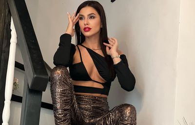 Mihai Costea, dat afară din casă de iubită: „Eu îl întrețineam, mai era și obraznic”