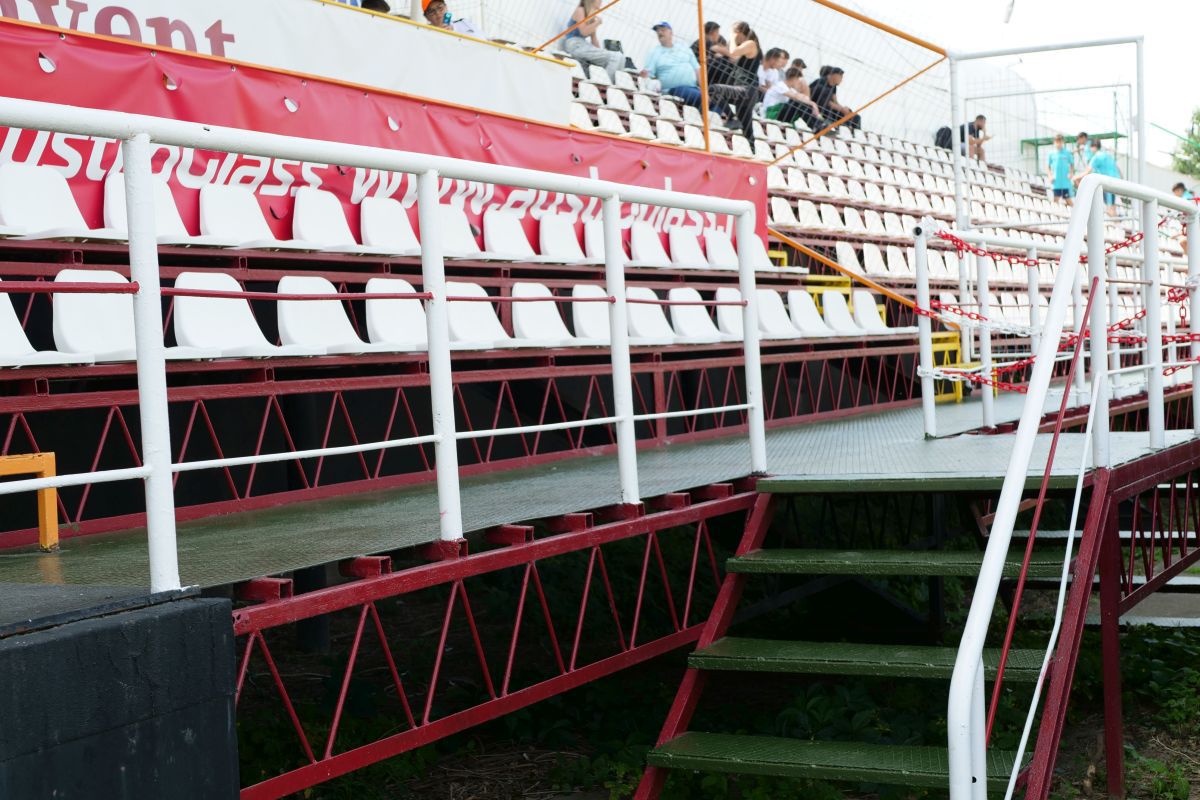 Stadion Sportul Studențesc