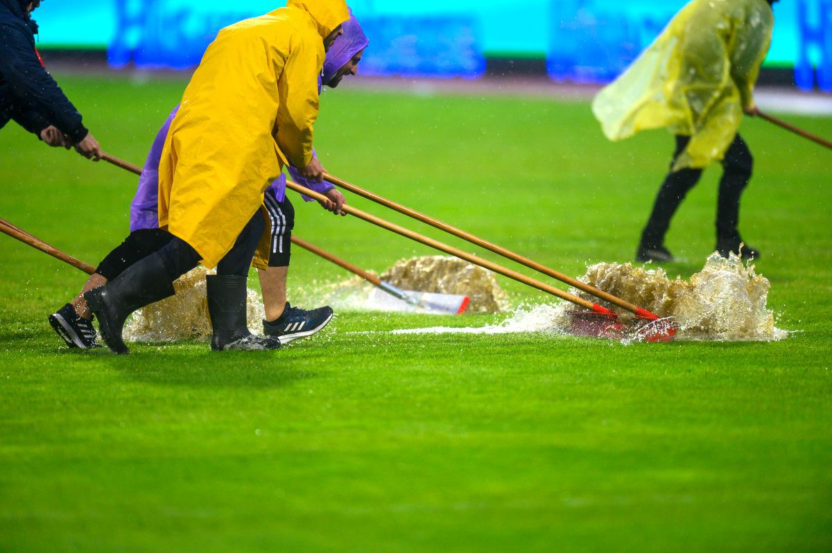 Primire ostilă pentru naționala României: kosovarii ne-au fluierat imnul! Ce a remarcat jurnalistul GSP aflat la masa presei