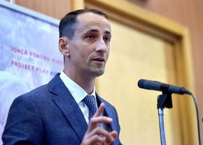 Mihai Covaliu îl taxează pe Eduard Novak: „Un singur lucru nu-i face cinste”