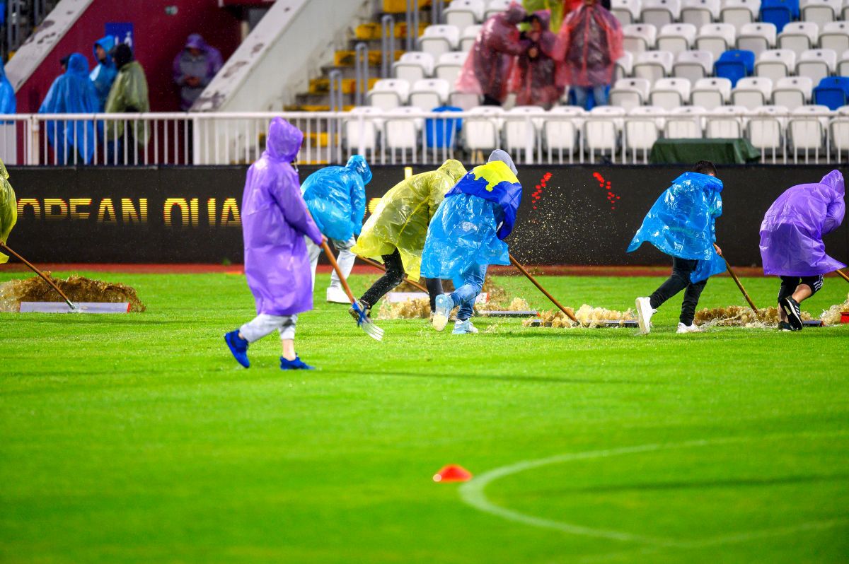 Primire ostilă pentru naționala României: kosovarii ne-au fluierat imnul! Ce a remarcat jurnalistul GSP aflat la masa presei