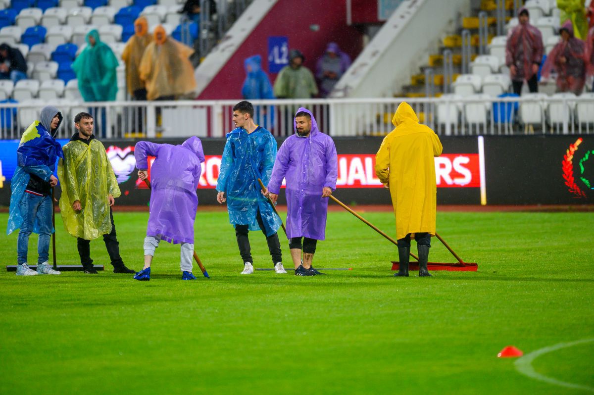 Primire ostilă pentru naționala României: kosovarii ne-au fluierat imnul! Ce a remarcat jurnalistul GSP aflat la masa presei